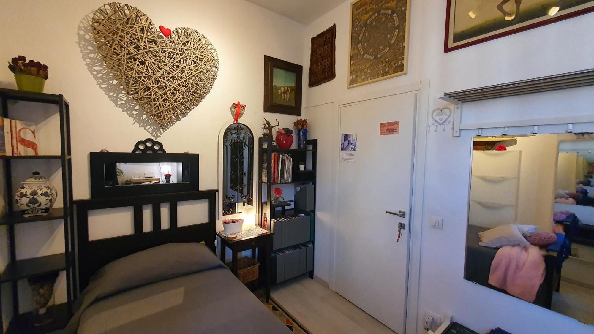 Guest house In House..
